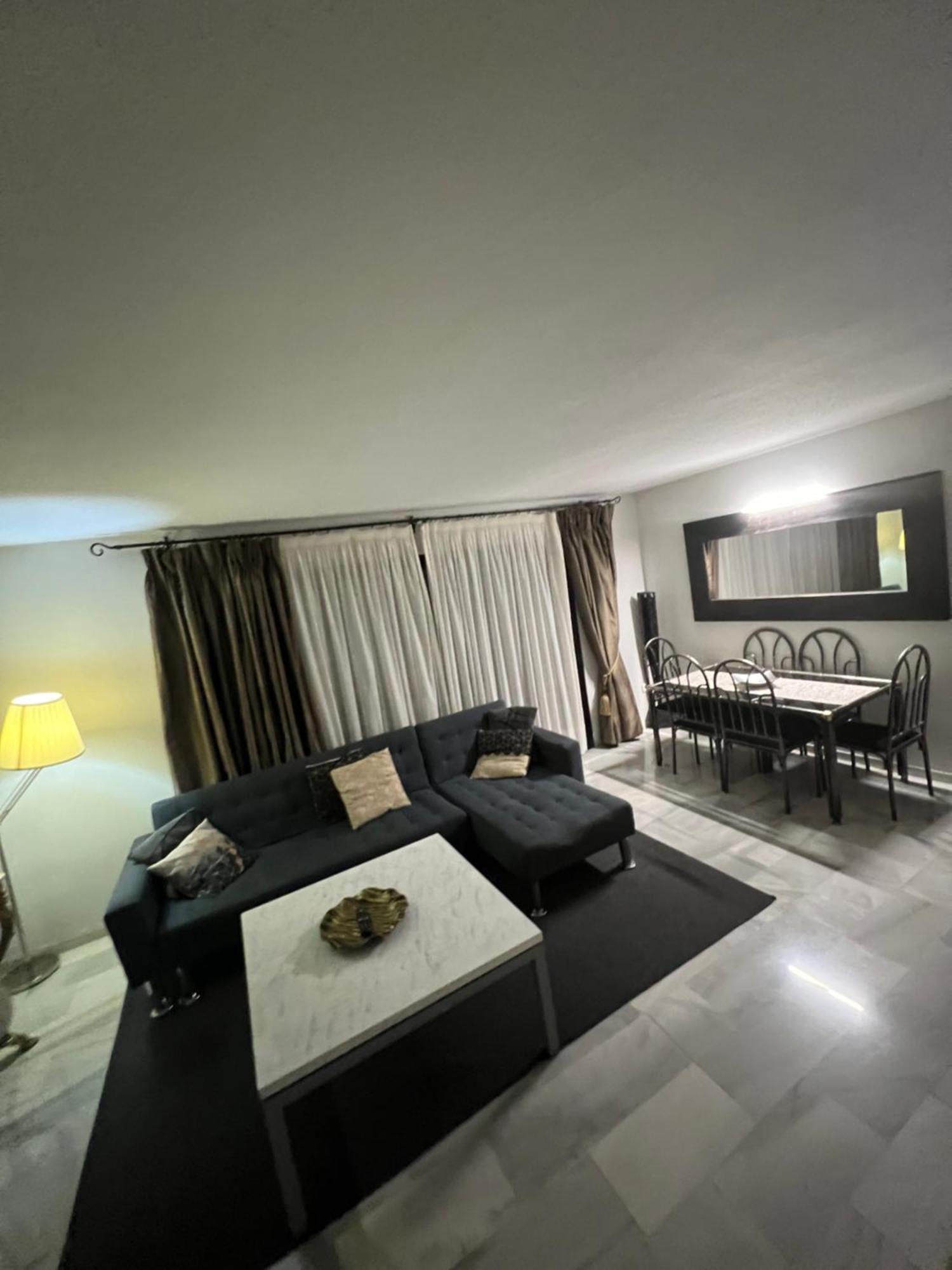 Puerto Banus Apartment Marbella Bagian luar foto
