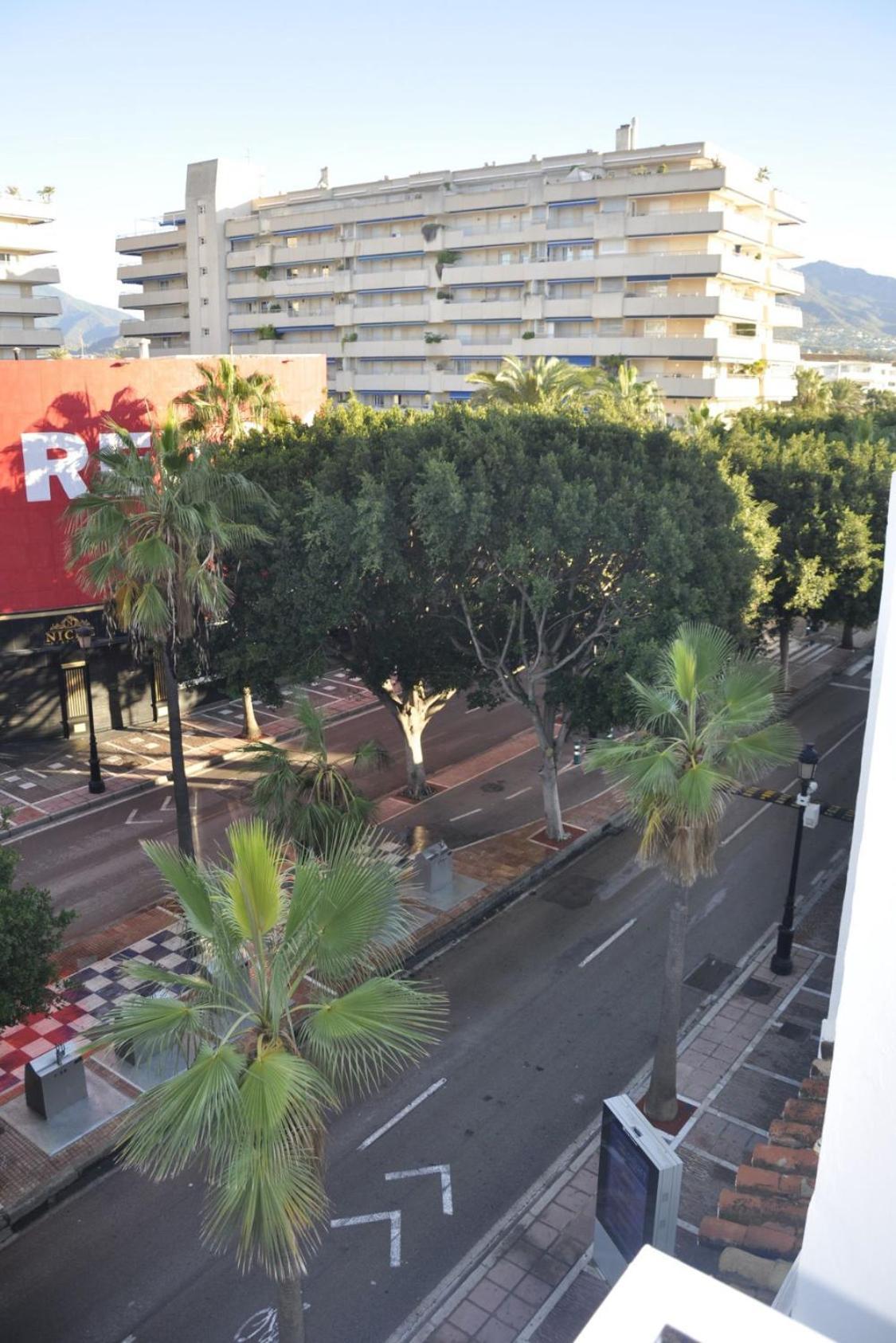 Puerto Banus Apartment Marbella Bagian luar foto